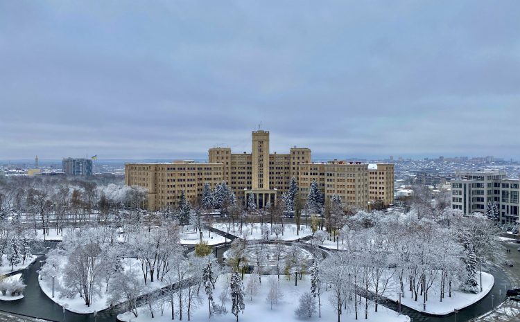  Вітаємо з новорічними святами наших шановних здобувачів вищої освіти та їх наукових керівників!!!